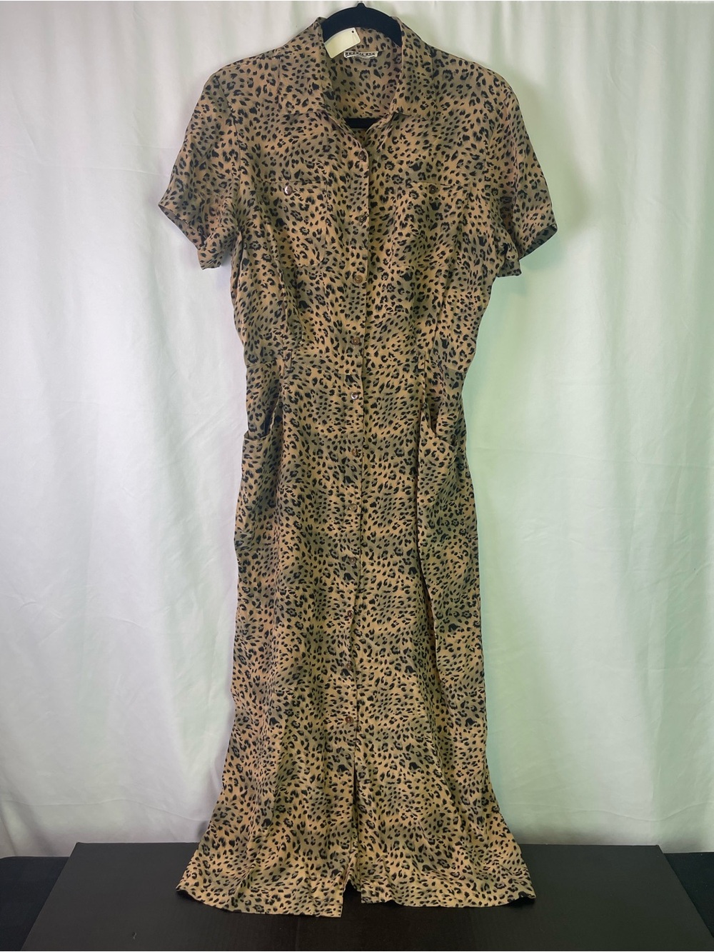 80s Vintage Leopard Print Button-Front Midi Dress - Beige/Black